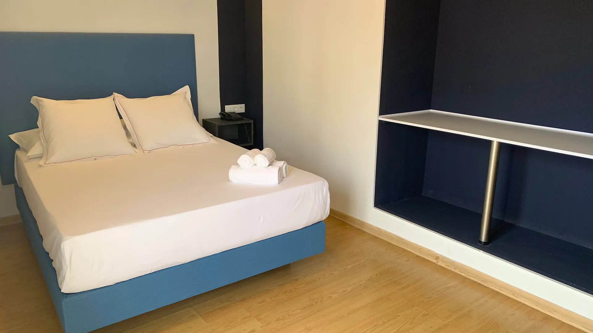 فندق Elegance Adriano (Adults Only) توريمولينوس 3*,  إسبانيا