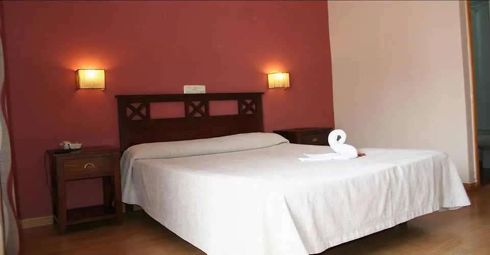 Elegance Adriano (Adults Only) Ξενοδοχείο Τορρεμολίνος 3*,